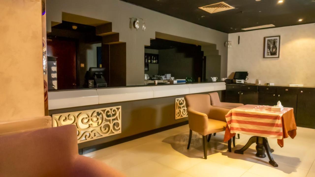 Manama Tower Hotel Exterior foto